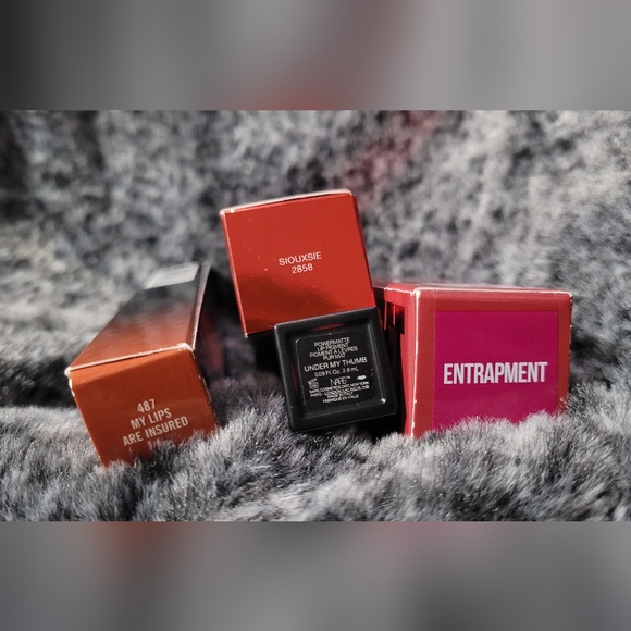 Lipstick Bundle - Picture 2 of 2